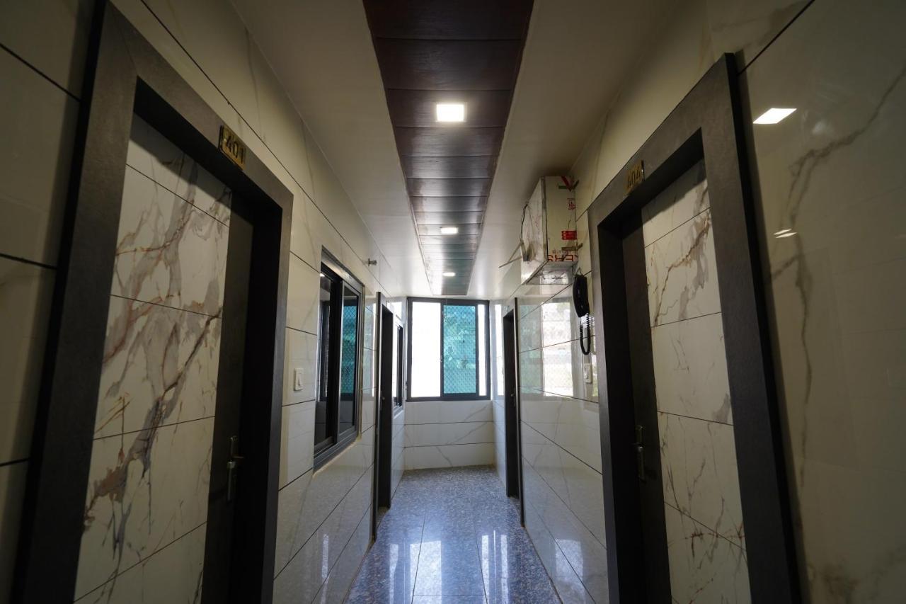 Hotel New Sundaram 150 Mtrs From Dargah Аджмер Екстериор снимка