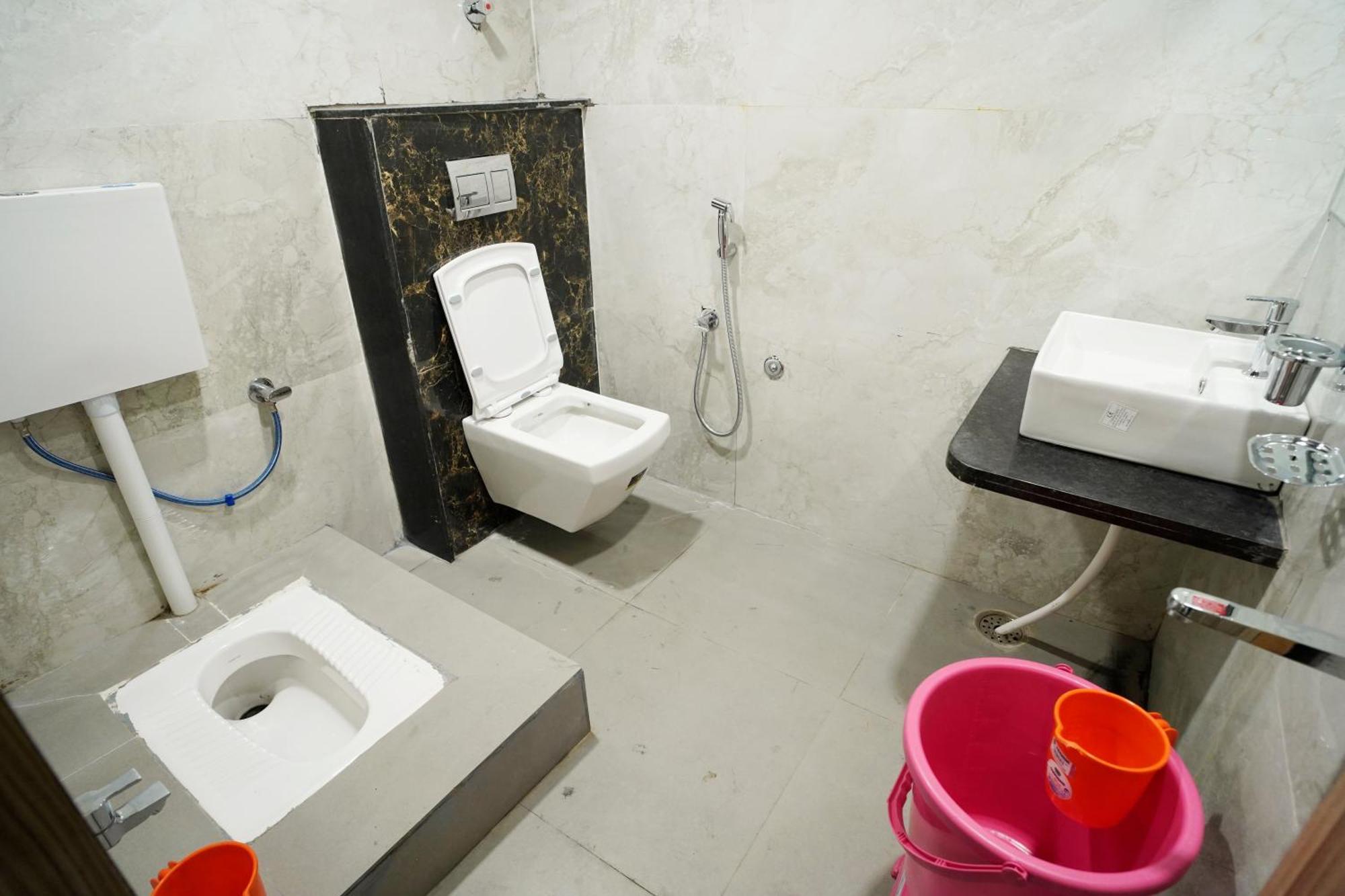 Hotel New Sundaram 150 Mtrs From Dargah Аджмер Екстериор снимка