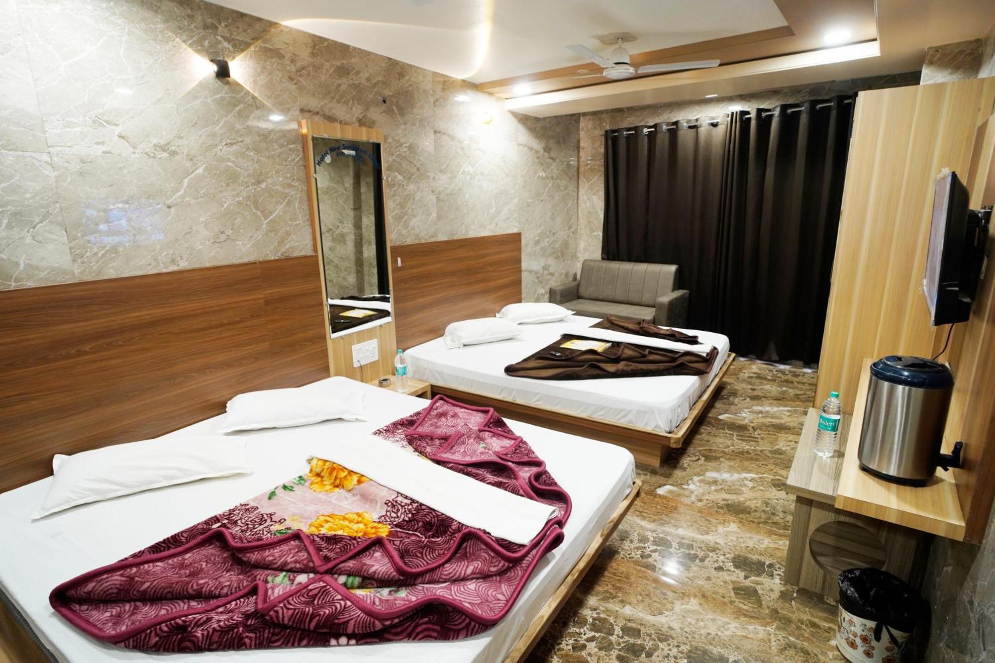 Hotel New Sundaram 150 Mtrs From Dargah Аджмер Екстериор снимка