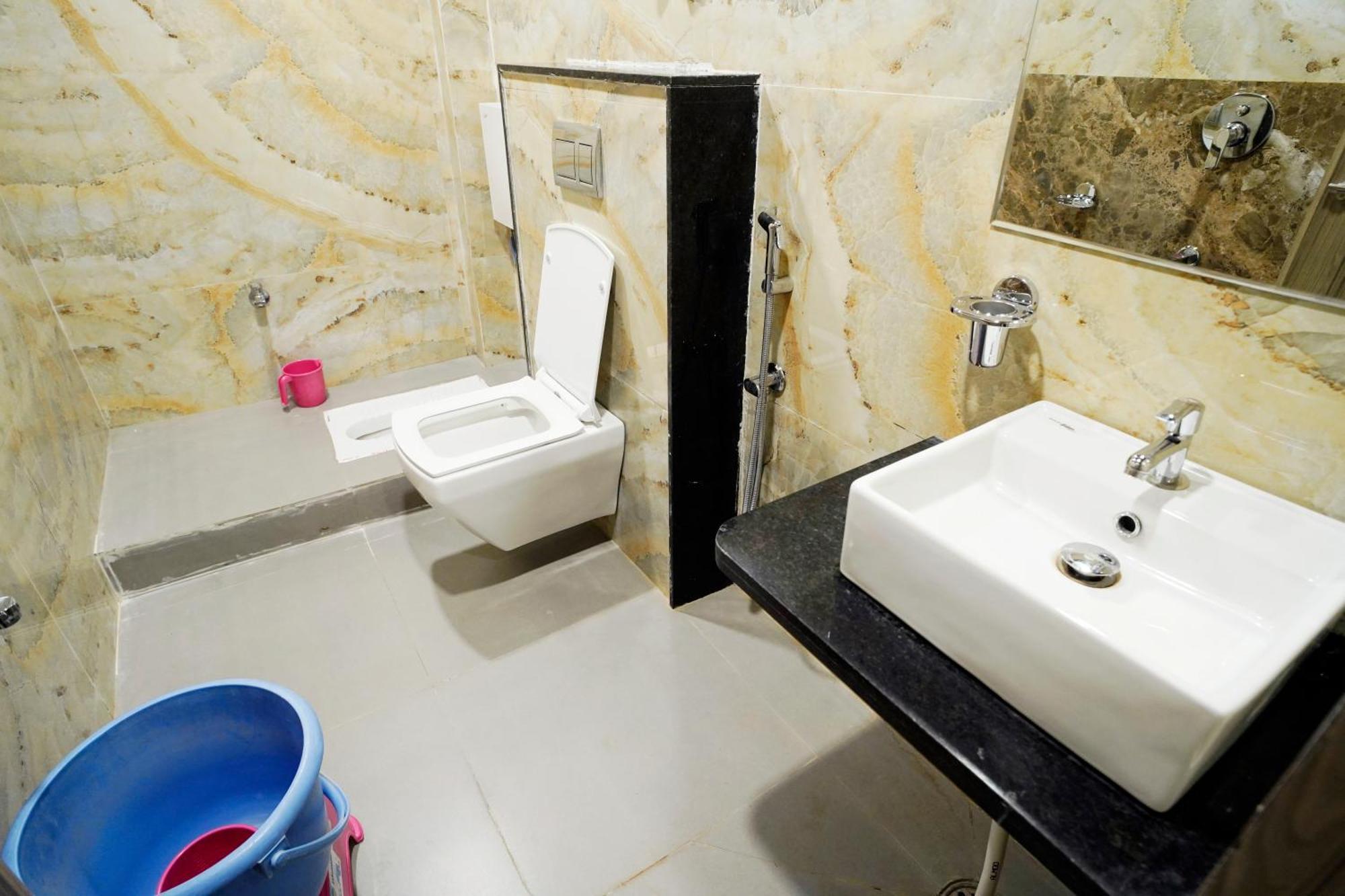 Hotel New Sundaram 150 Mtrs From Dargah Аджмер Екстериор снимка