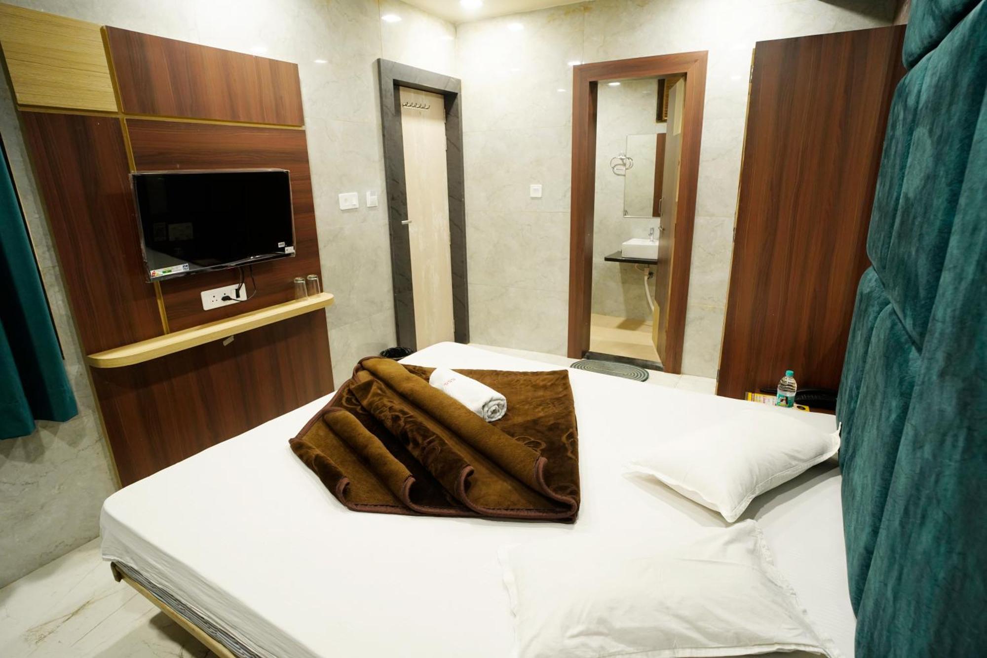Hotel New Sundaram 150 Mtrs From Dargah Аджмер Екстериор снимка